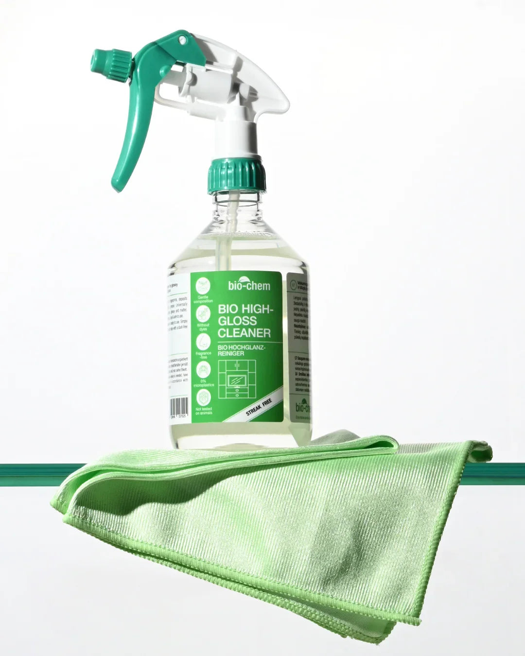 Langų ir blizgių paviršių valiklis BIO HIGH-GLOSS CLEANER